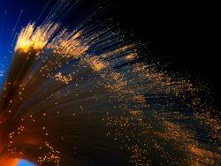 AT&T(T.US)推出“一站式”服务吸引客户 新套餐捆绑无线与家庭互联网