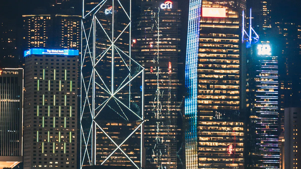 Differences Between HSBC’s English Name and Other Banks