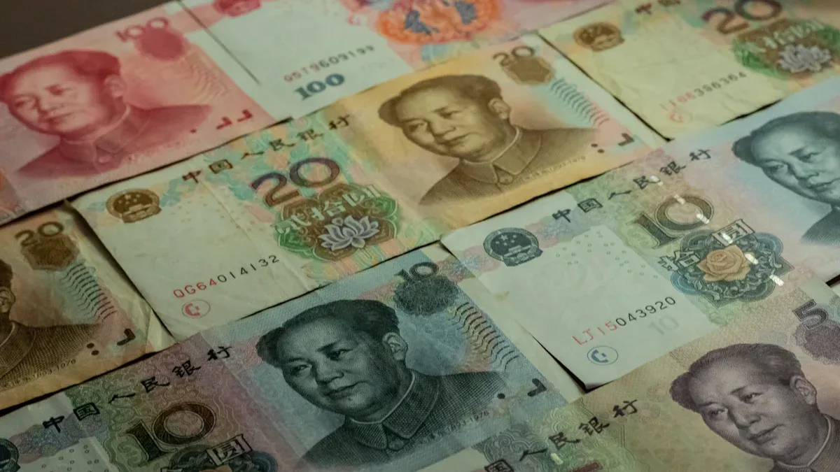 Understanding the Distinctions Between CNY and CNH