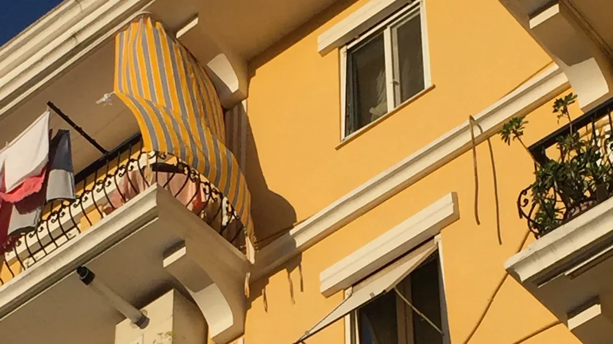 Step-by-Step Guide for Americans Renting in Italy in 2025