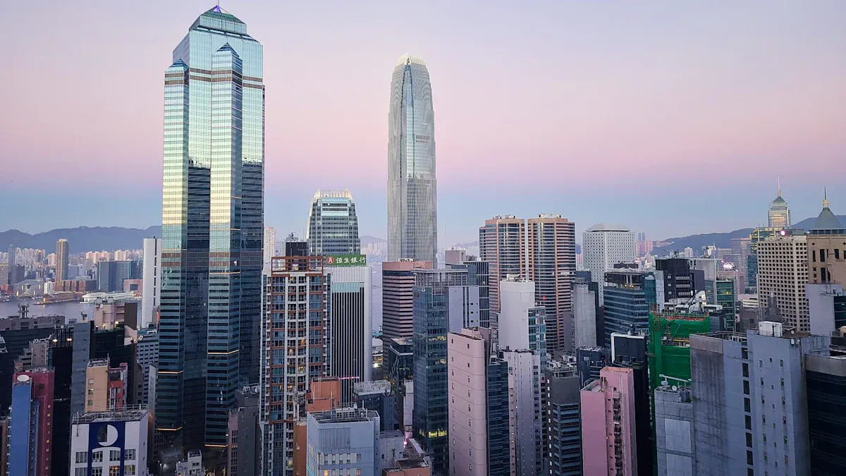 Must-Read for Investors: Key Differences Between Traditional and Emerging Hong Kong Stock Account Models