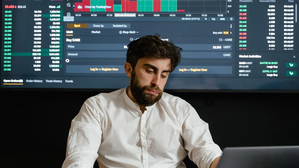 Can Leveraged ETFs Be Held Long-Term? Key Risks and Return Analysis Investors Need to Know