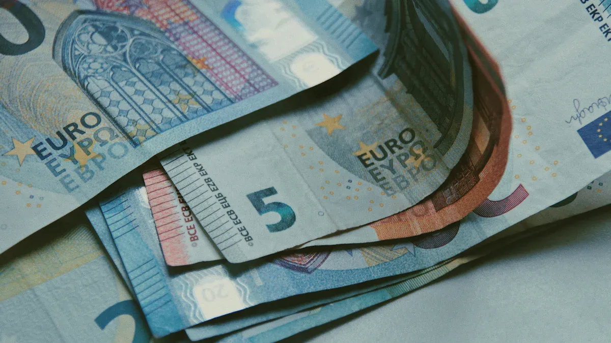 Italy Currency Exchange Guide: How Tourists Can Easily Handle Remittance and Currency Conversion Challenges