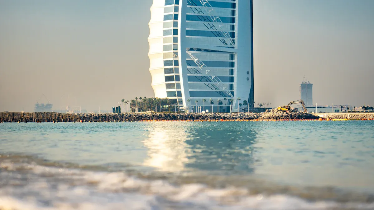 What You Should Know Before Sending Money to Dubai: Amount Limits, Fees, Transfer Methods, and Tracking Services