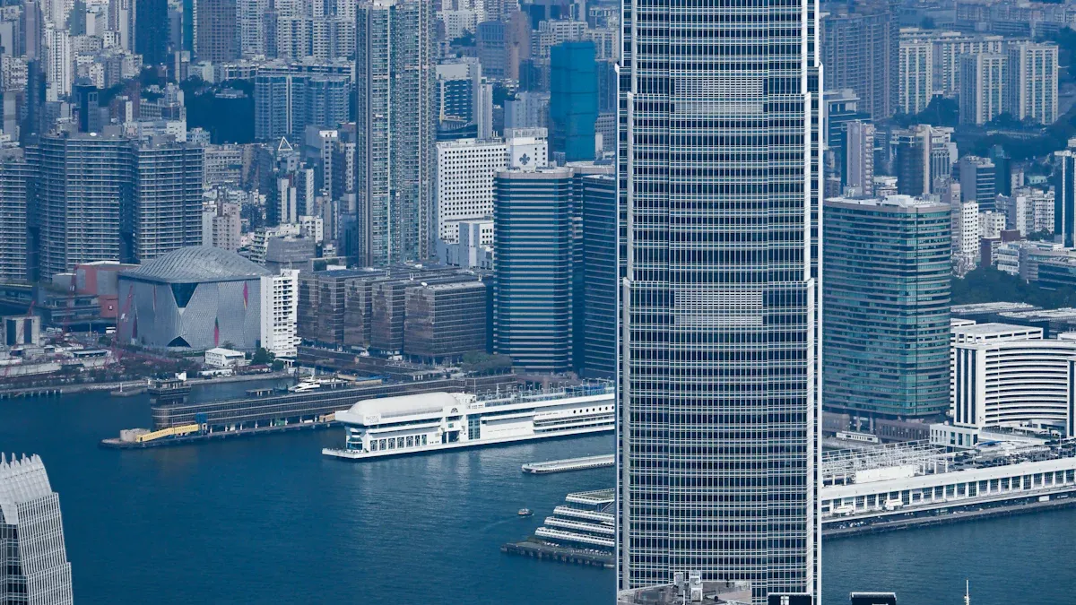 Beginner's Guide to the Hang Seng Index: Essential Introduction and Its Connection to the Hong Kong Economy