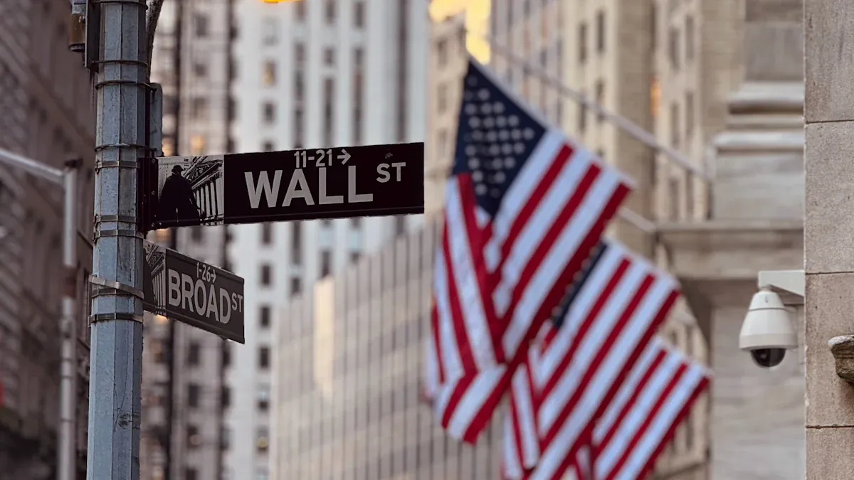 Want to Understand US Financial News? Start with These Websites