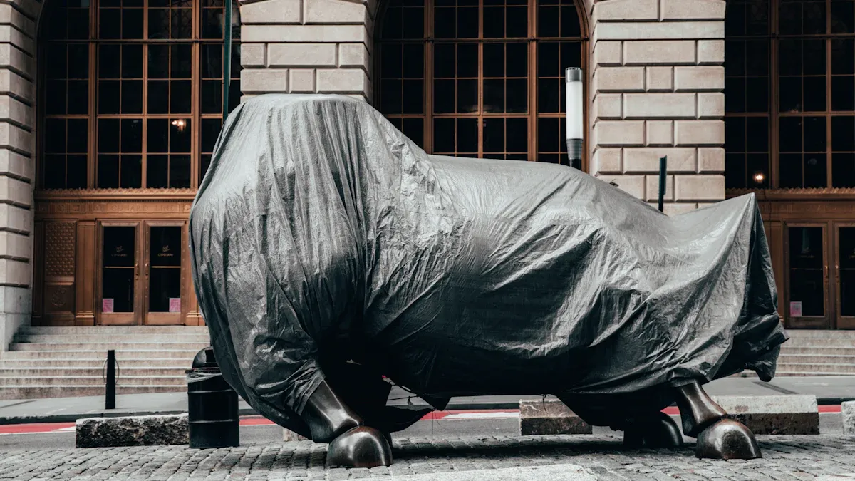 CNN Fear and Greed Index Hits Record Low: Is Panic Over US Economic Recession Spreading?