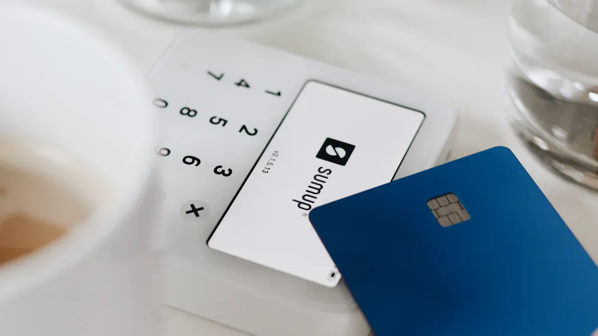 熊猫速汇/Remitly/BiyaPay跨境汇款实测对比：谁的速度最快？