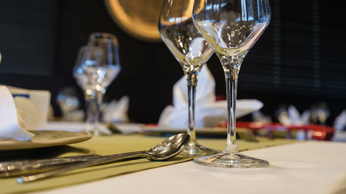 North American Tipping Culture and Main Scenarios