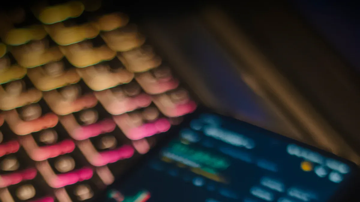 What to Do When Traditional Forex Quota Is Insufficient for Buying US Stocks? Using Digital Assets to Achieve Unlimited Global Investment