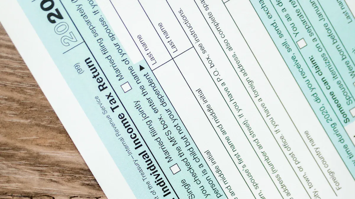 如何判断平台合规资质