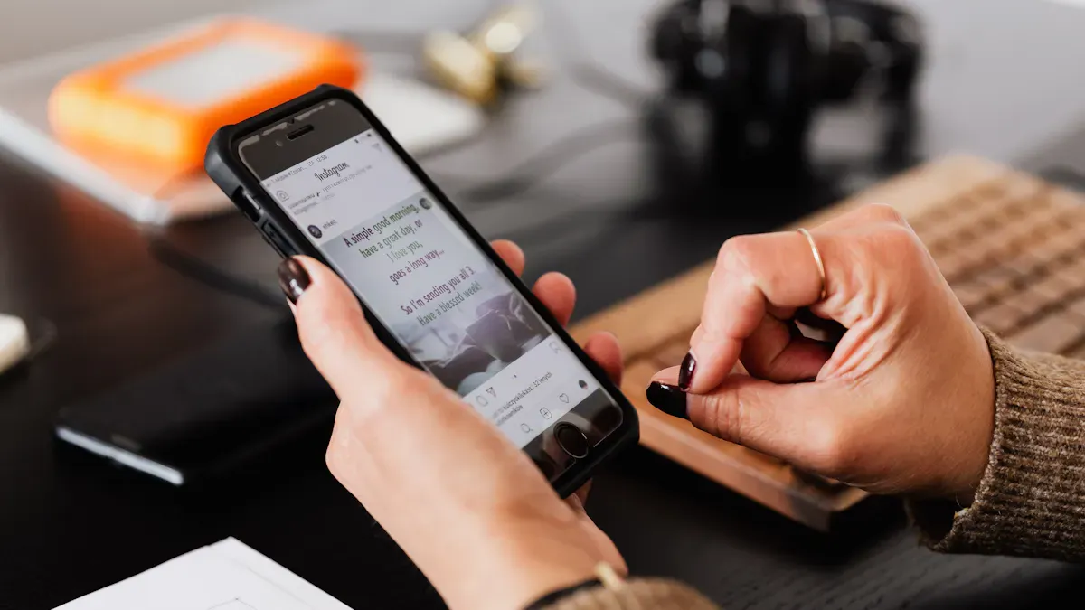 AI 初创企业如何快速开立海外对公账户接收美元融资?