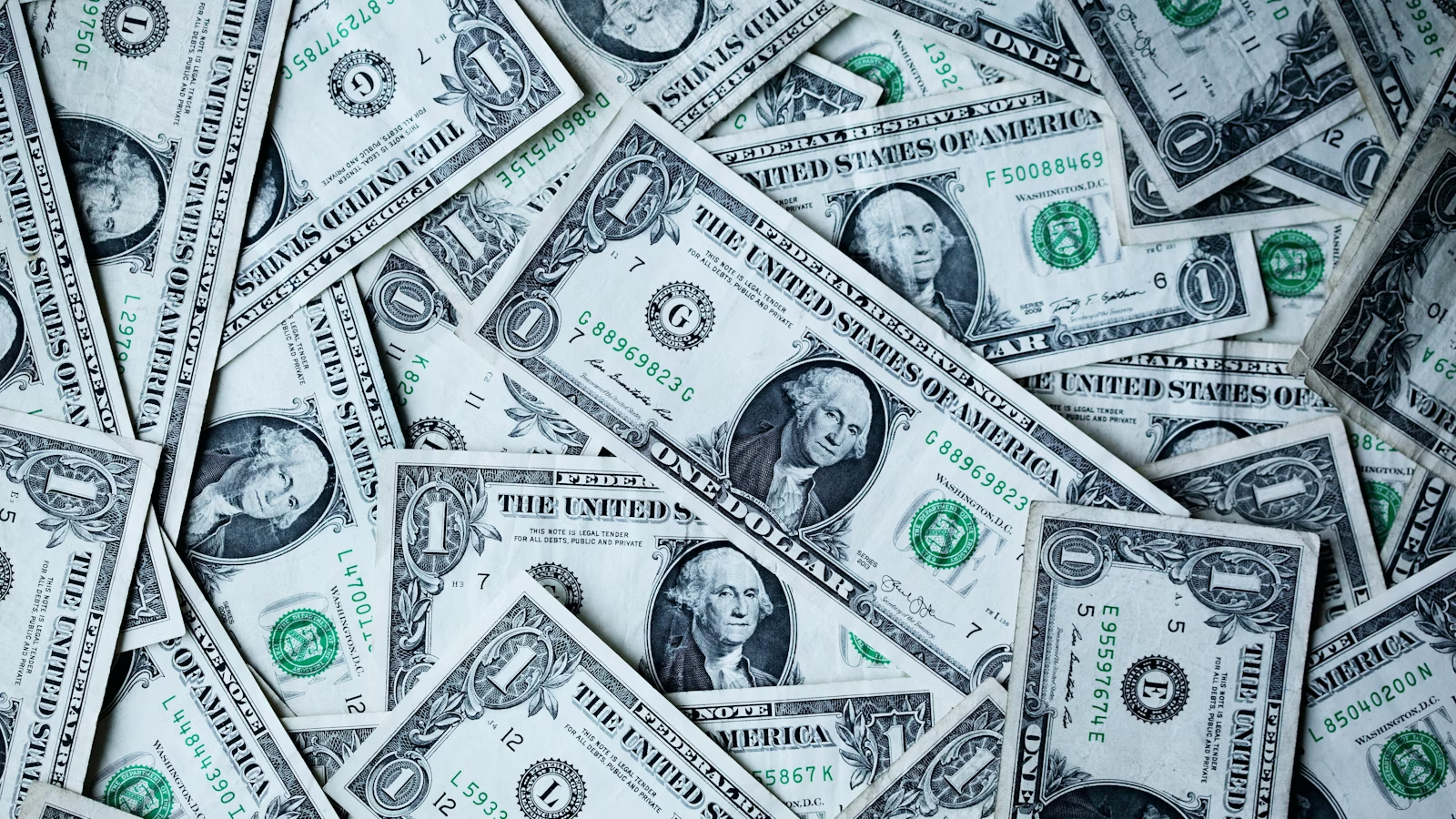 Multi-currency banknotes for foreign currency asset allocation and fund planning