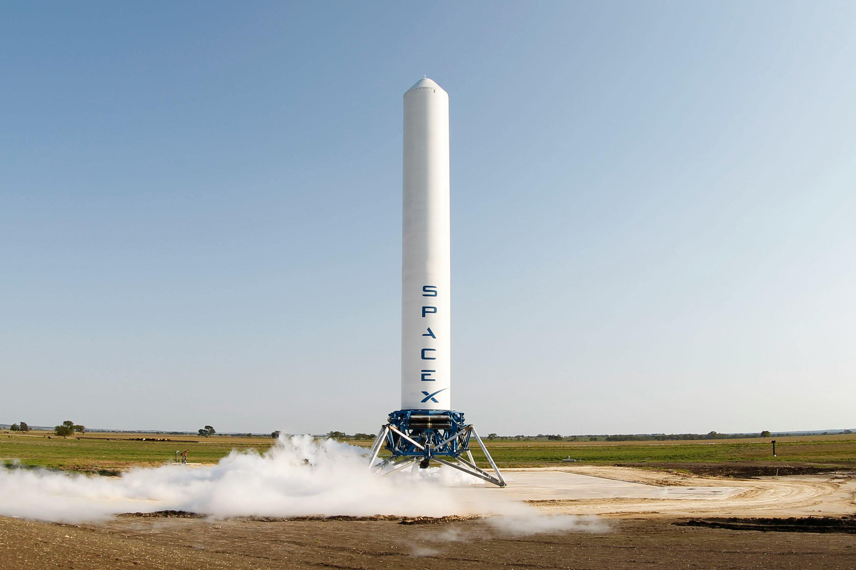 What Is SpaceX Stock Ticker SPCX? What Should Ordinary Investors Know Before and After Listing?