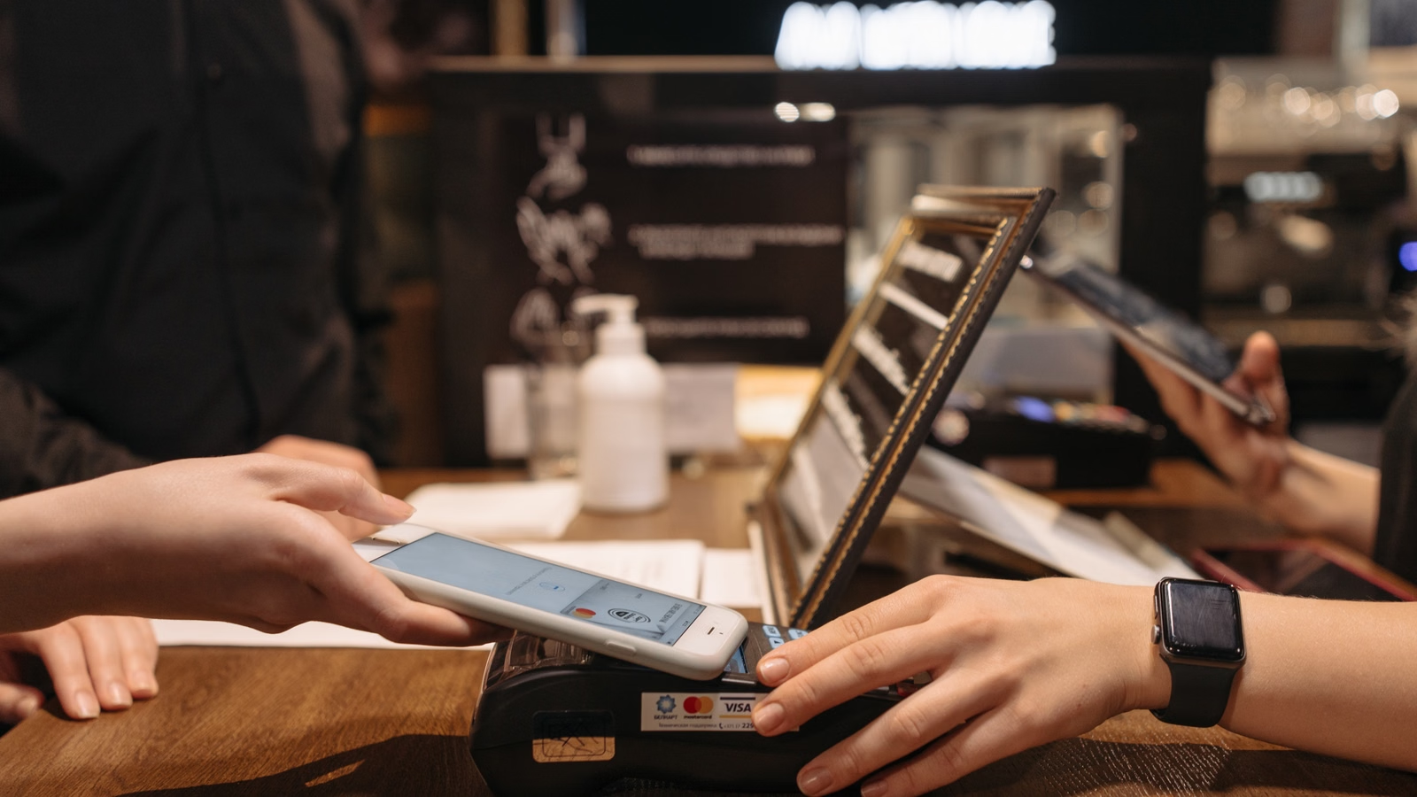 Apple Pay 限额与已取消的移动支付