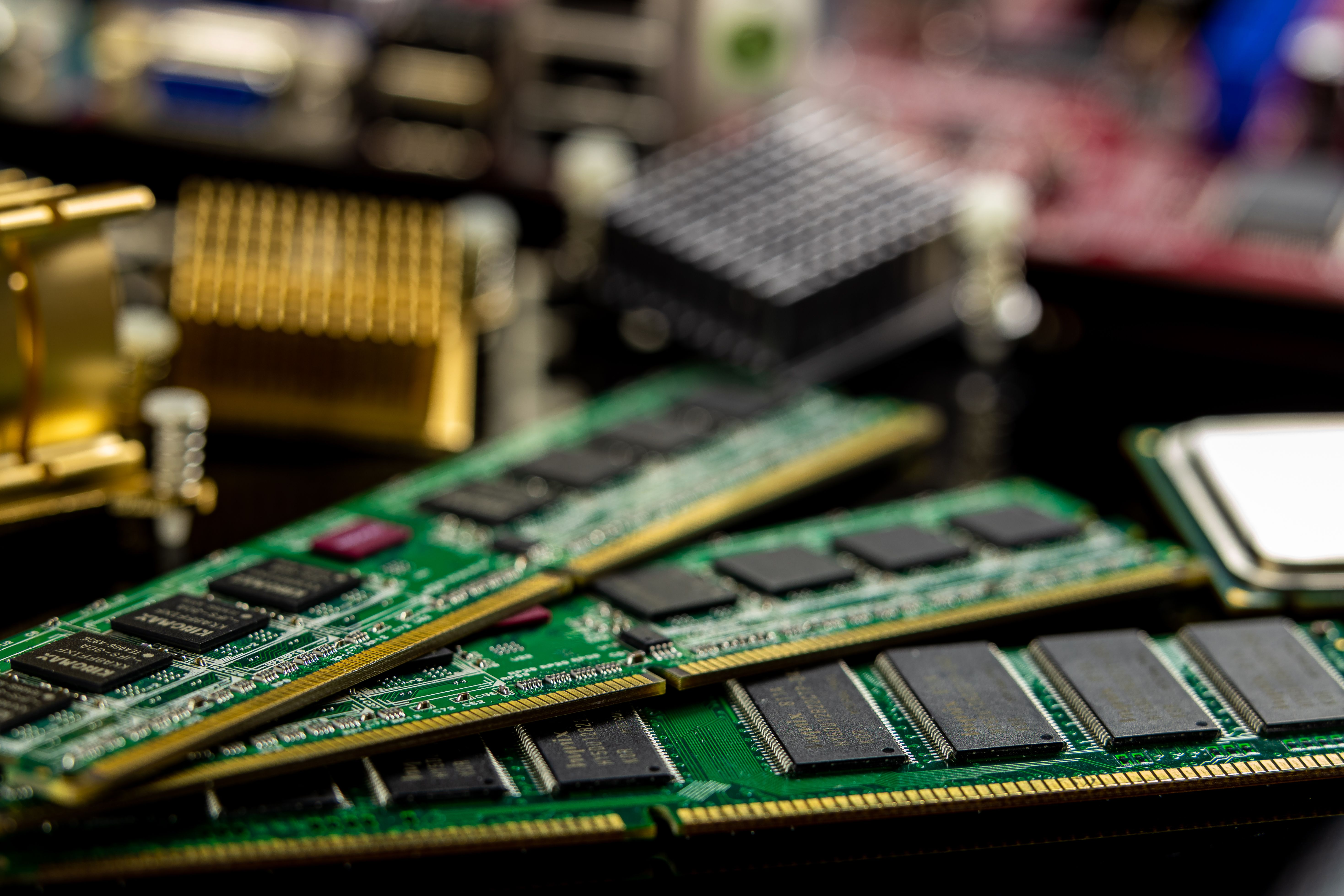 HBM and server memory chip demand