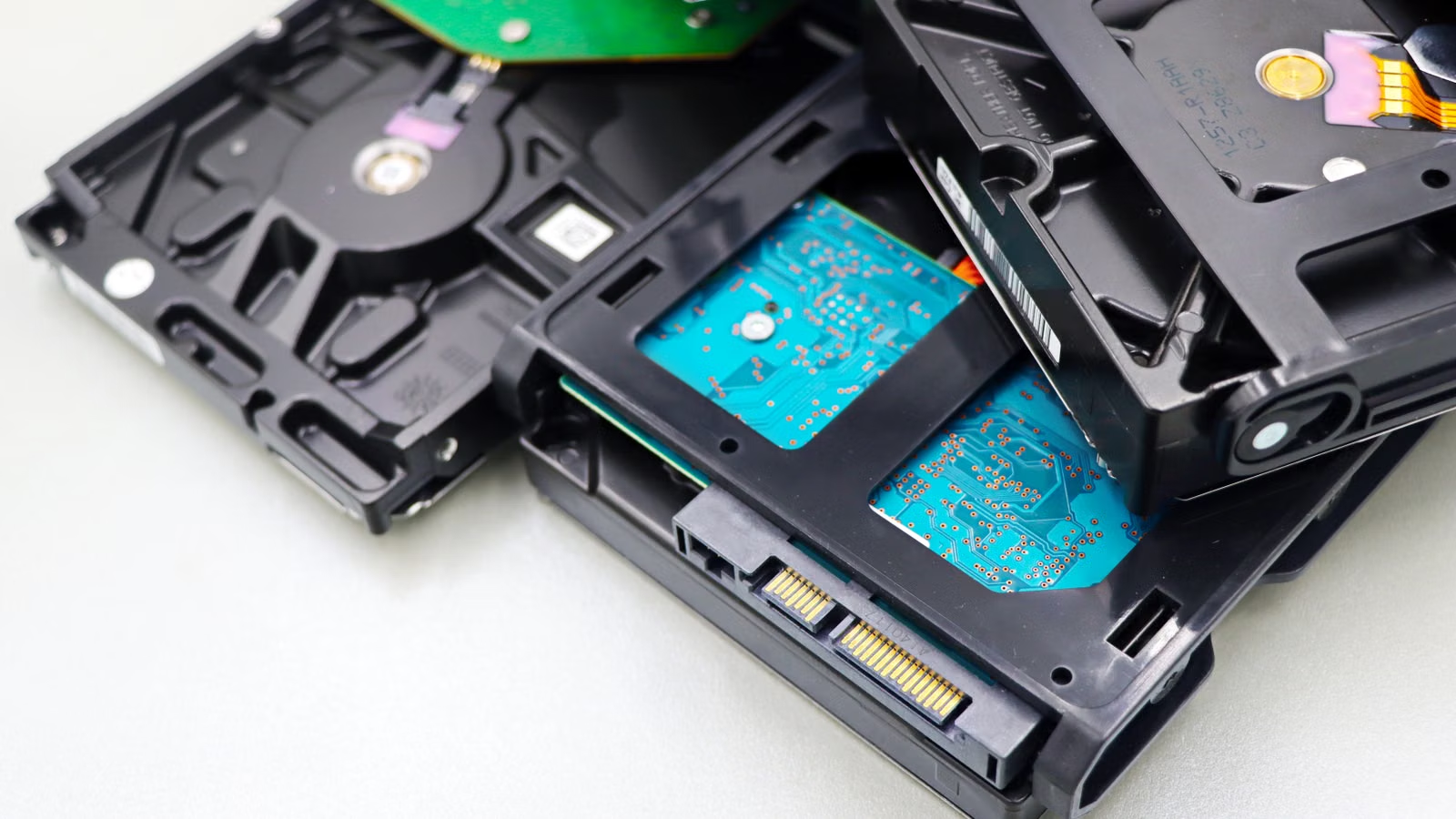 Hard drives and high-capacity storage technology roadmap