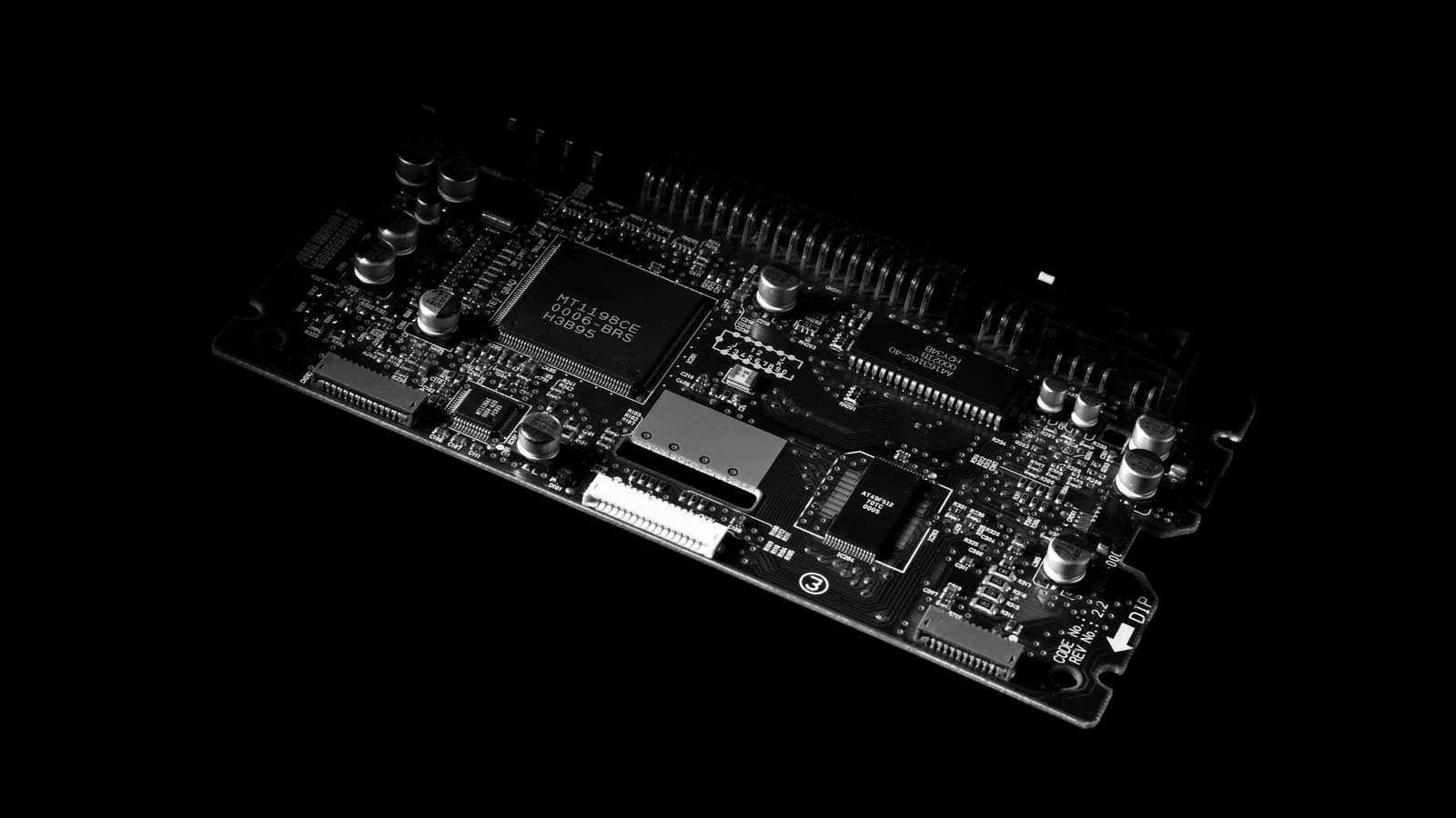 NAND Flash and enterprise SSDs correspond to the high-speed data access layer