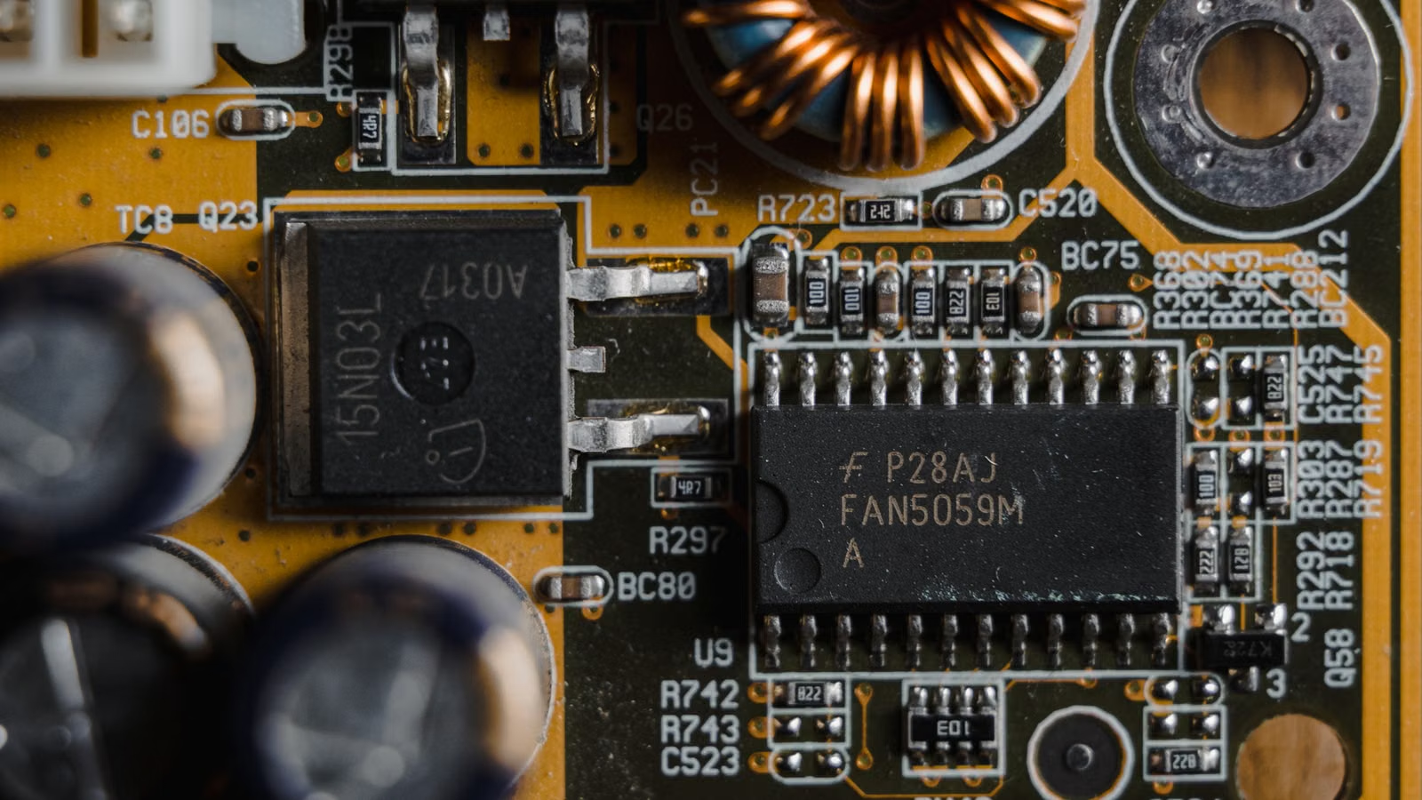 HBM advanced packaging and AI chip high-bandwidth memory demand