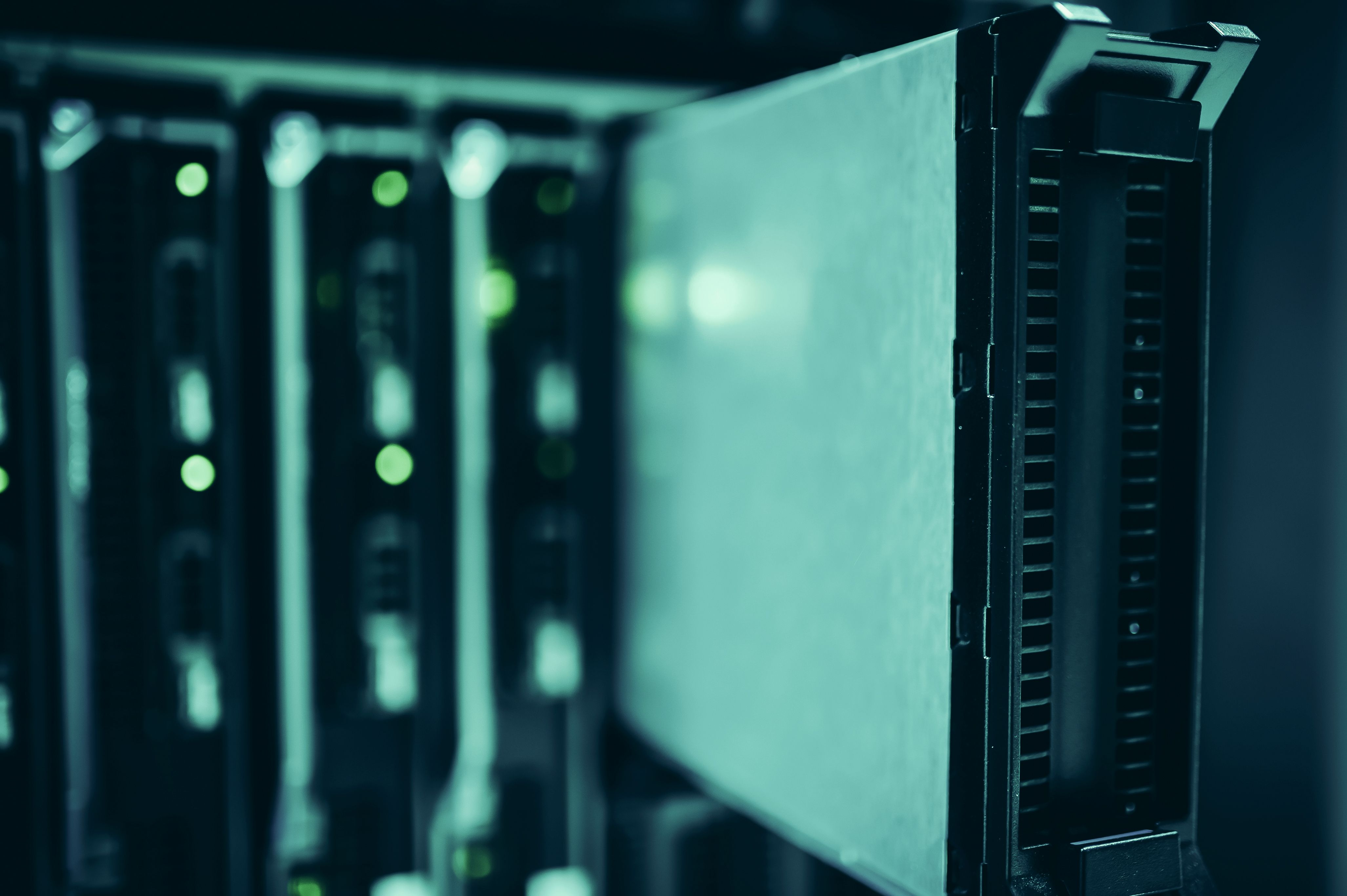 Pure Storage, NetApp, Dell, and HPE enterprise storage brand comparison