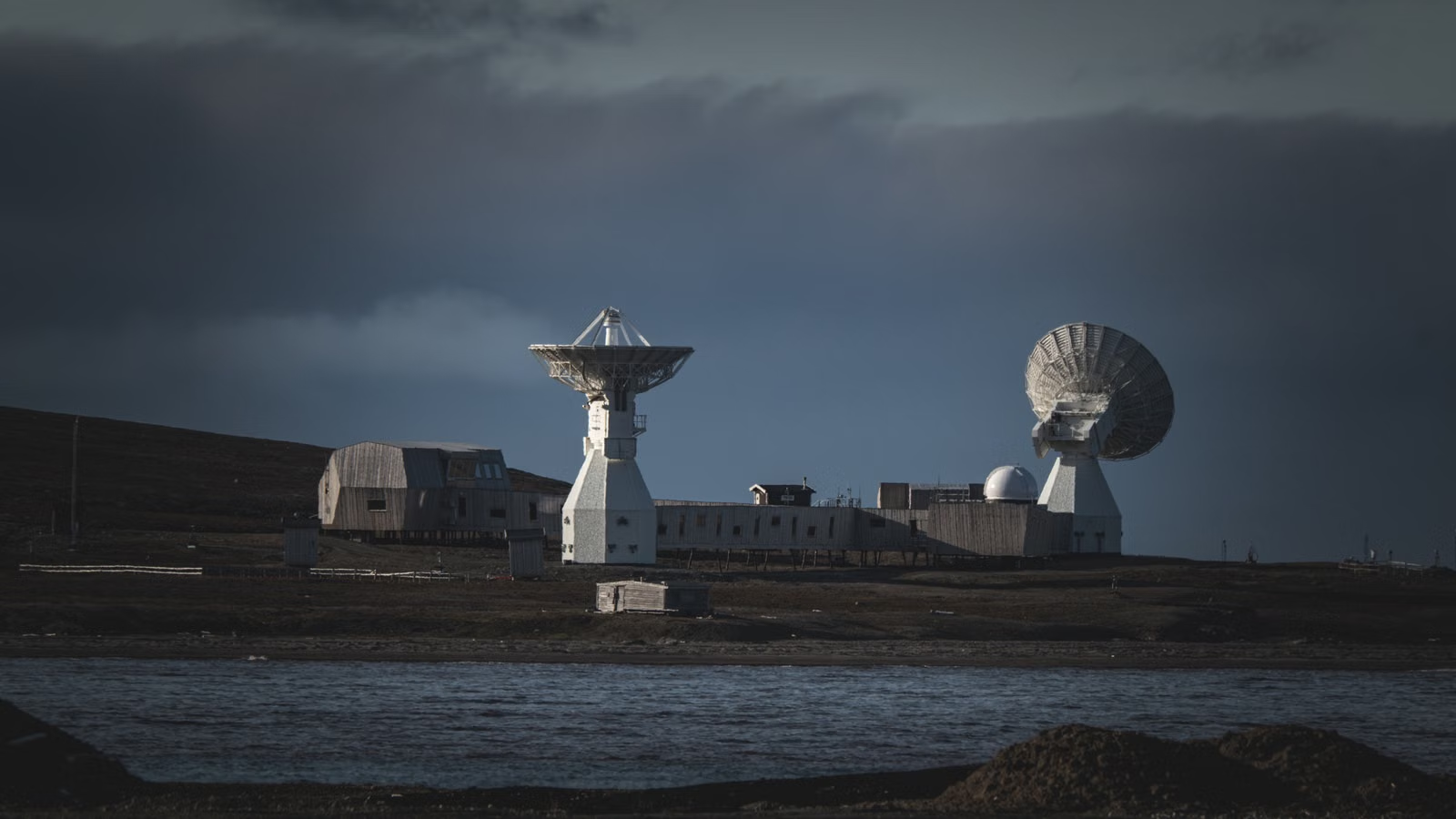 APT Satellite, ground stations, and commercial space communications networks