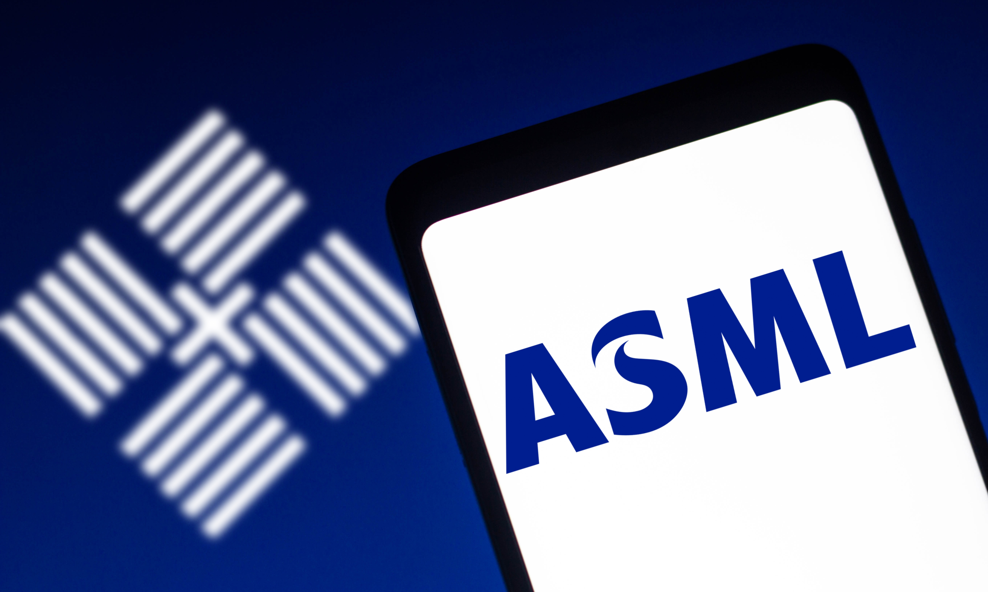 ASML财报前瞻：市场预计Q2利润增长近9%，全年指引或有望上调