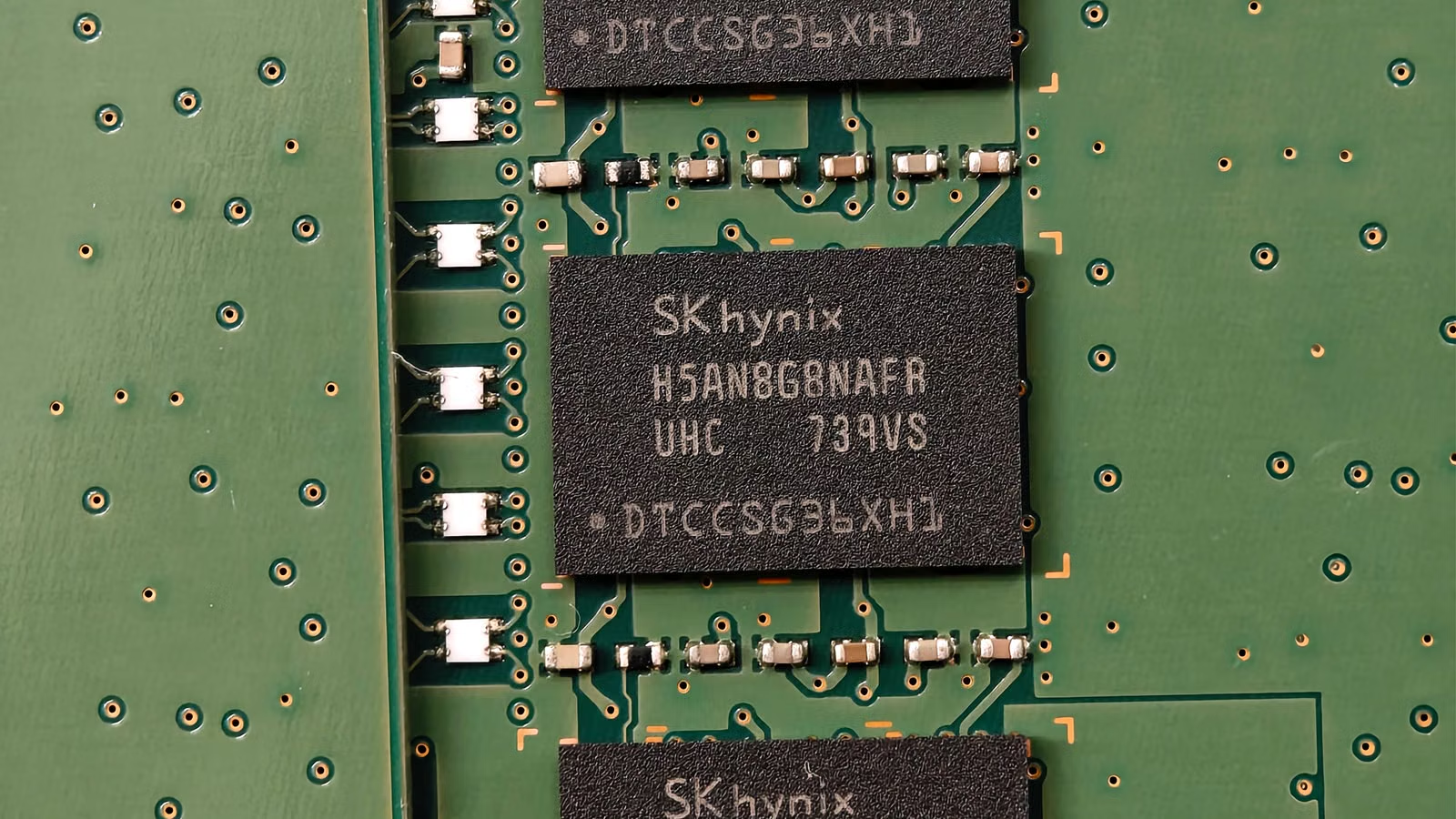 HBM and high-bandwidth memory chips related to AI accelerators