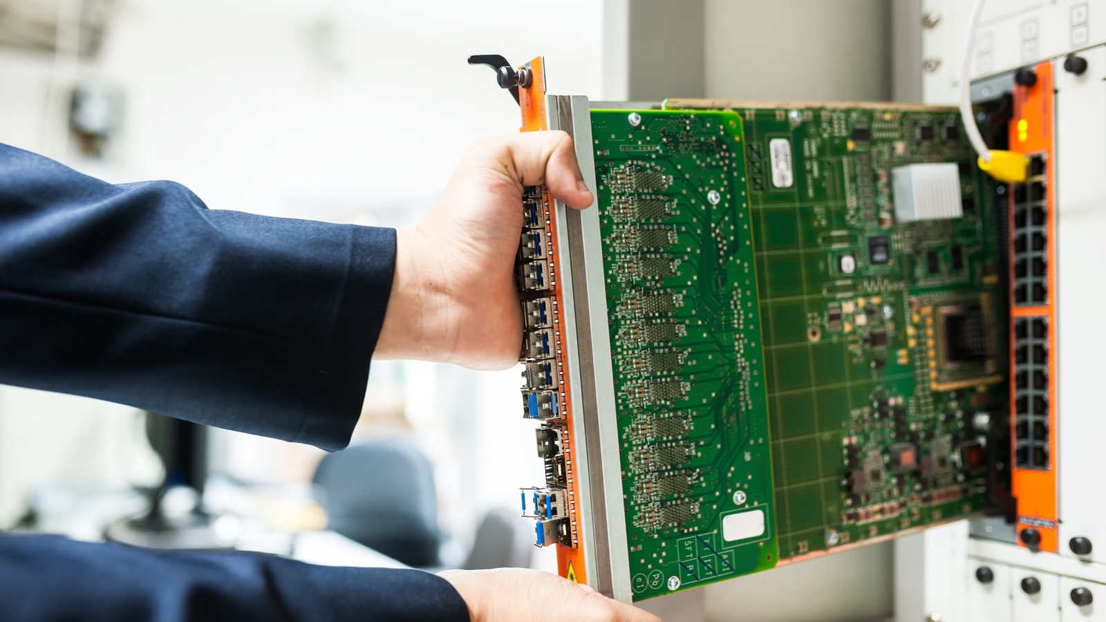 AI data centers, servers, and chip supply-chain signals