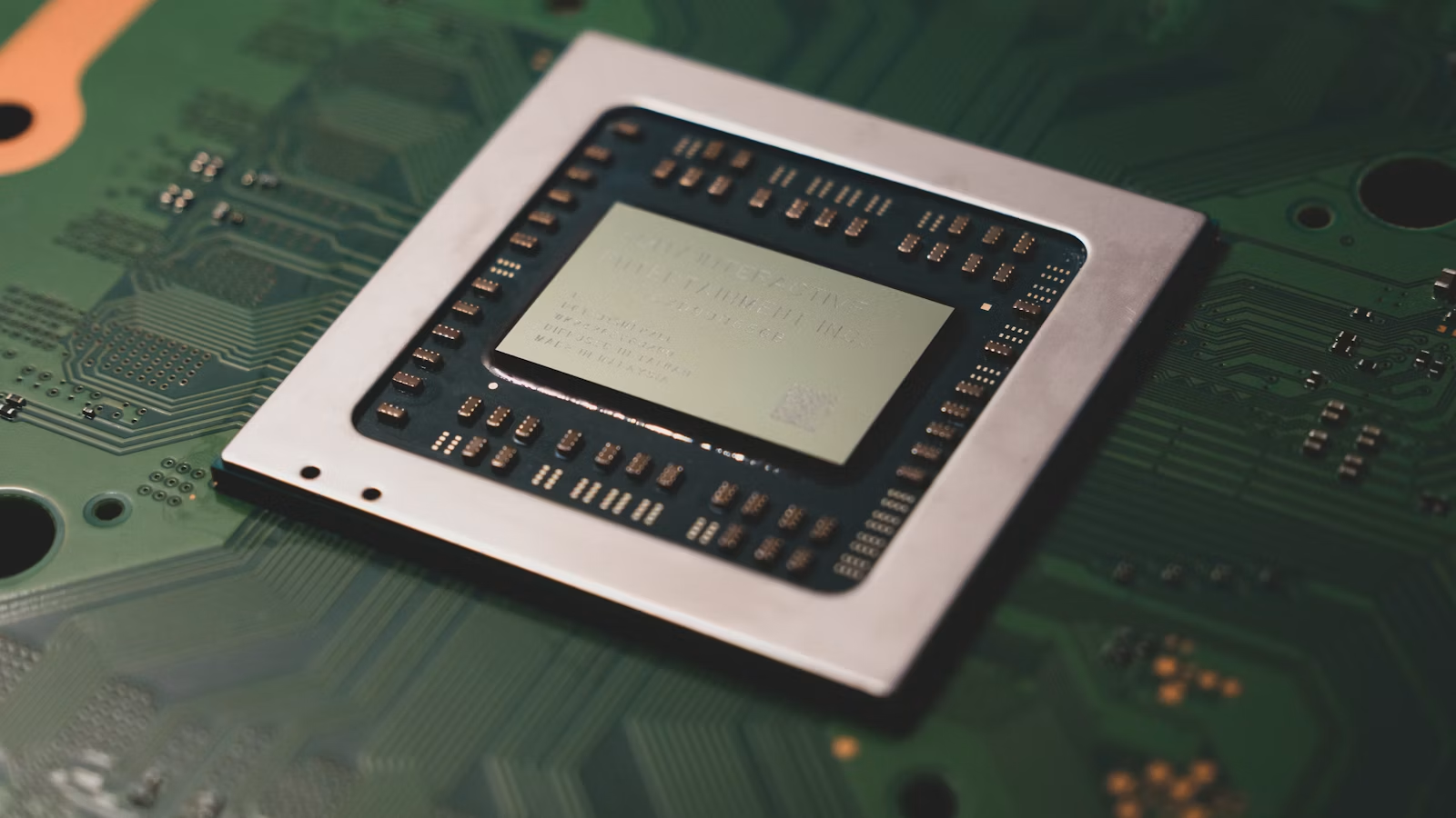 Signal transmission and market repricing across the chip supply chain