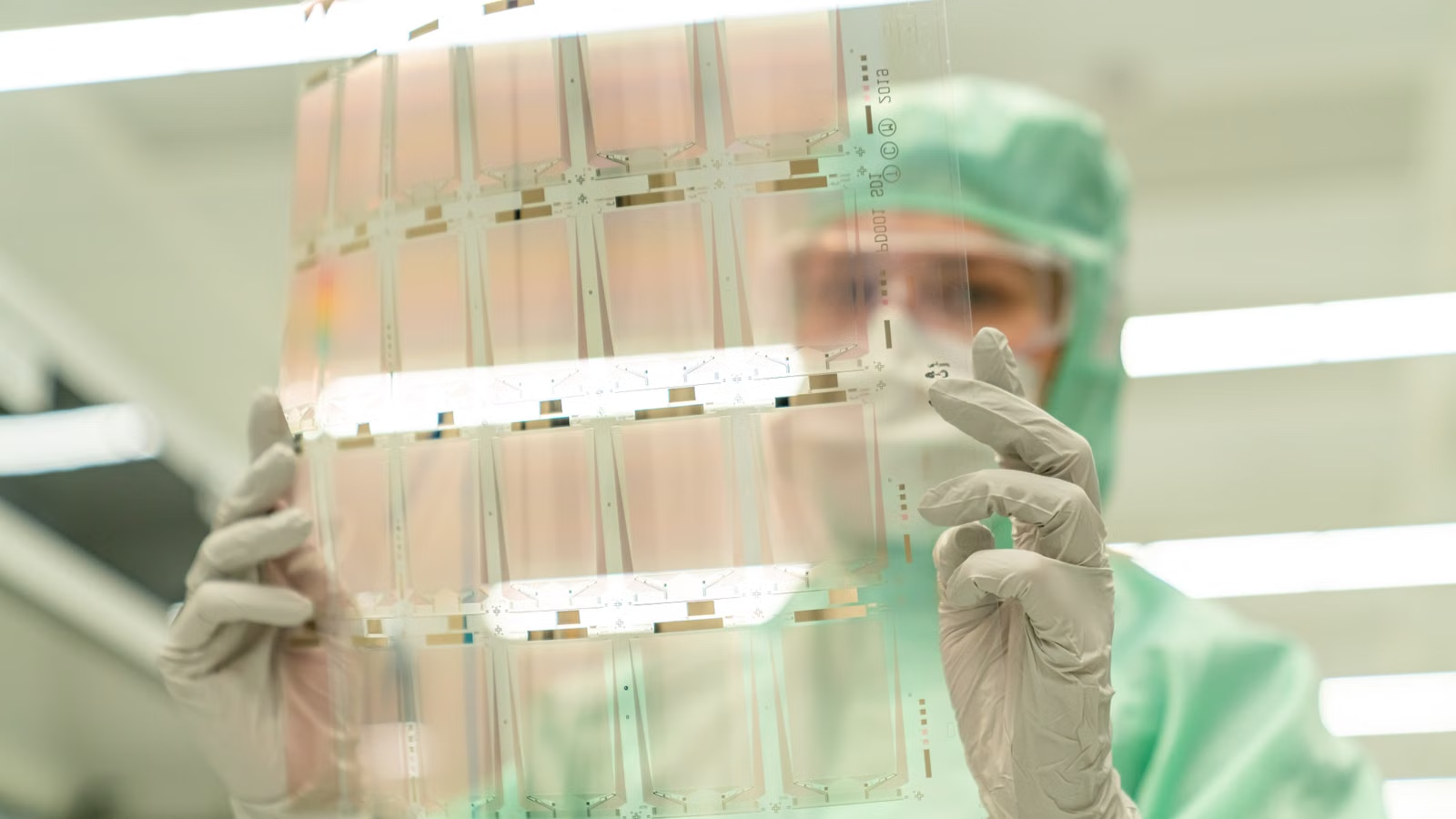 Alphabet Google Cloud and TPU self-developed chip strategy