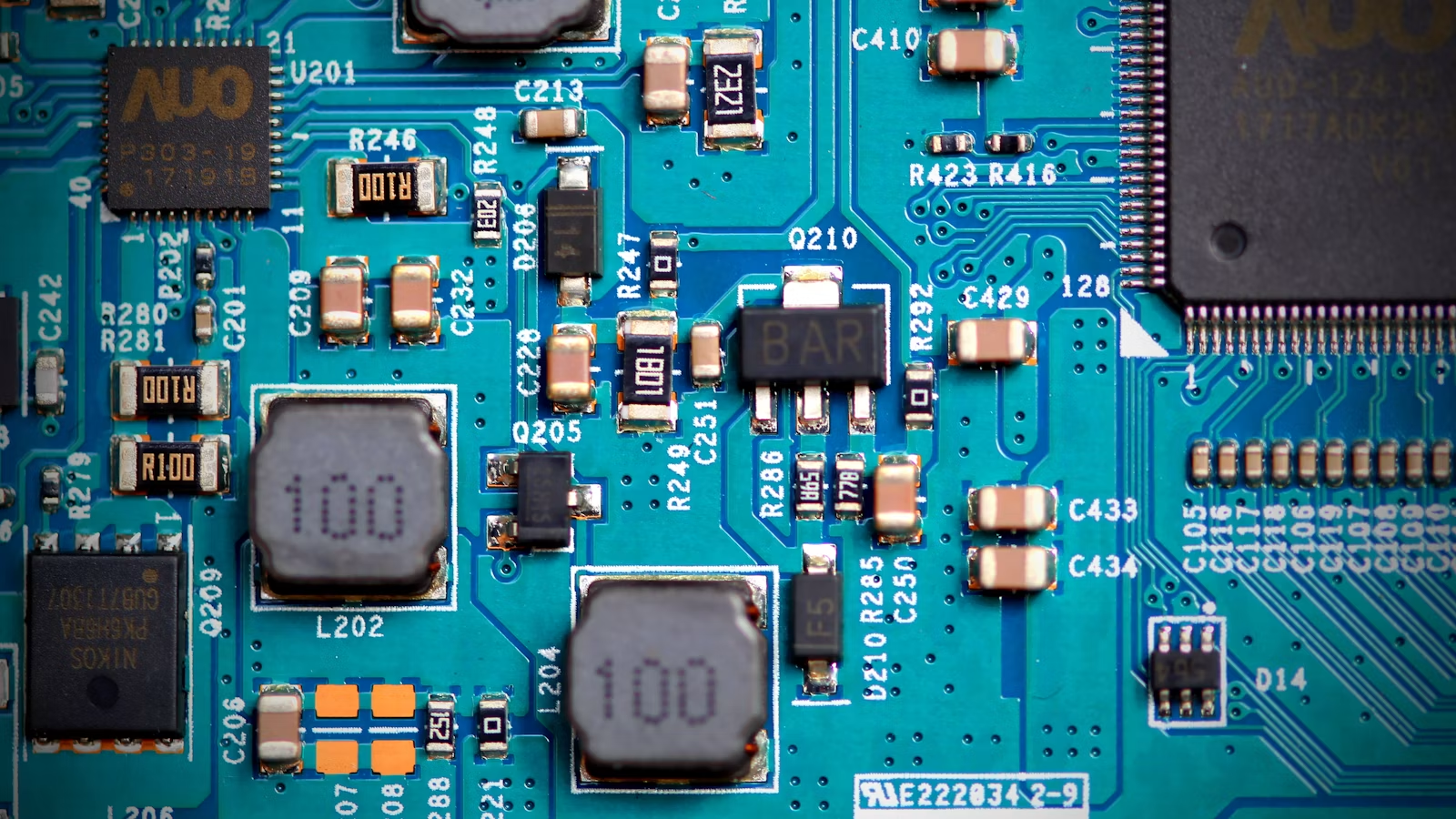 ASML backlog and chip manufacturing demand